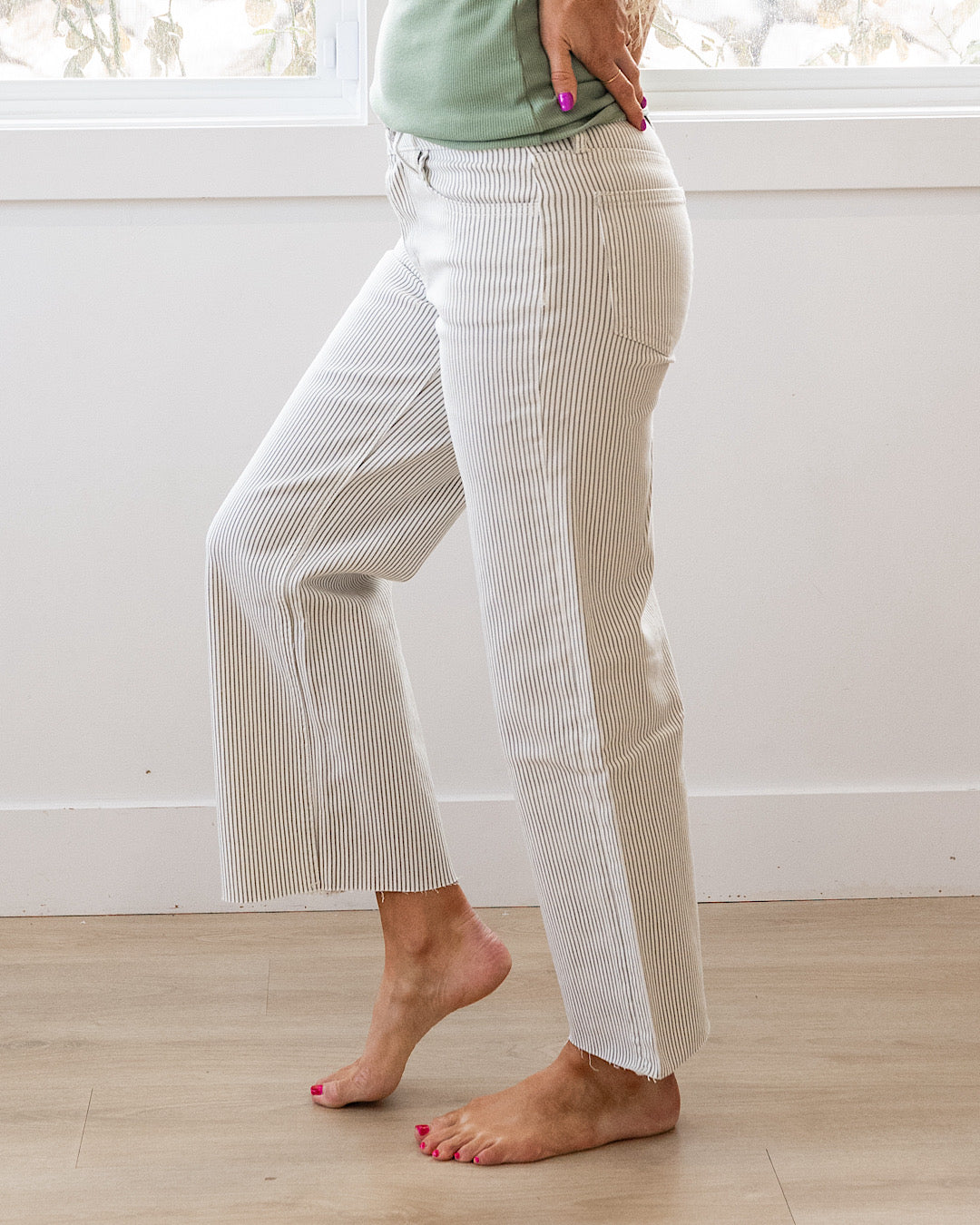 NEW! Vervet Andi Striped Cropped Wide Leg Jeans Vervet