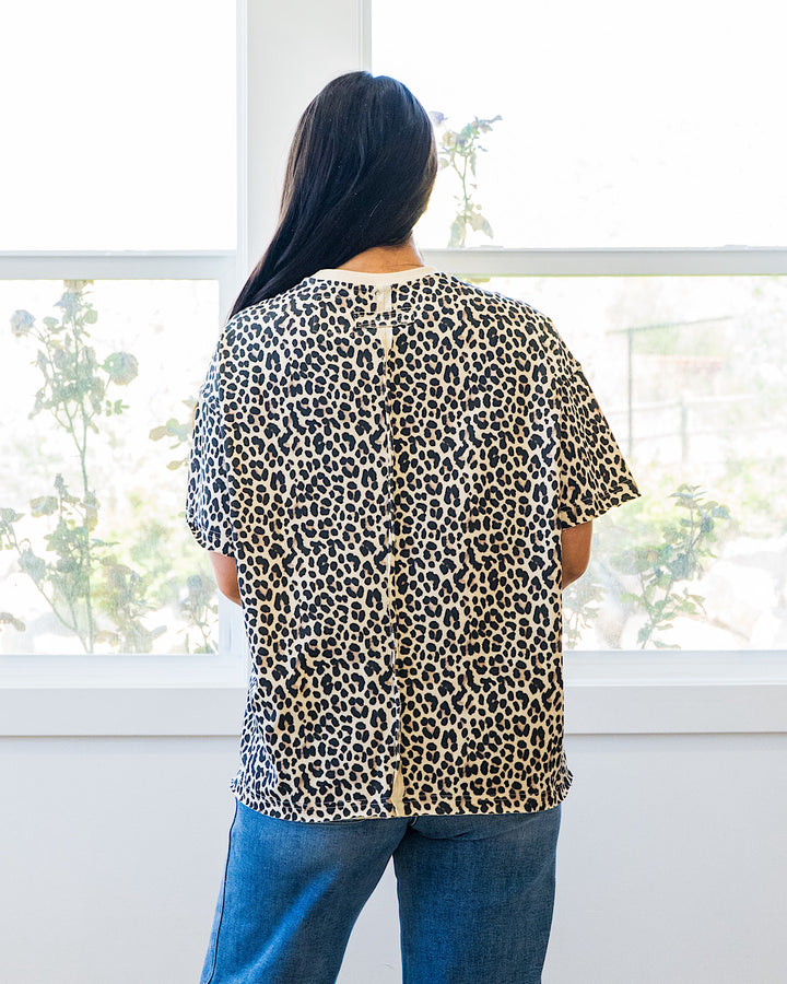 NEW! Ampersand Ave Layover Leopard Boyfriend Tee Ampersand Ave