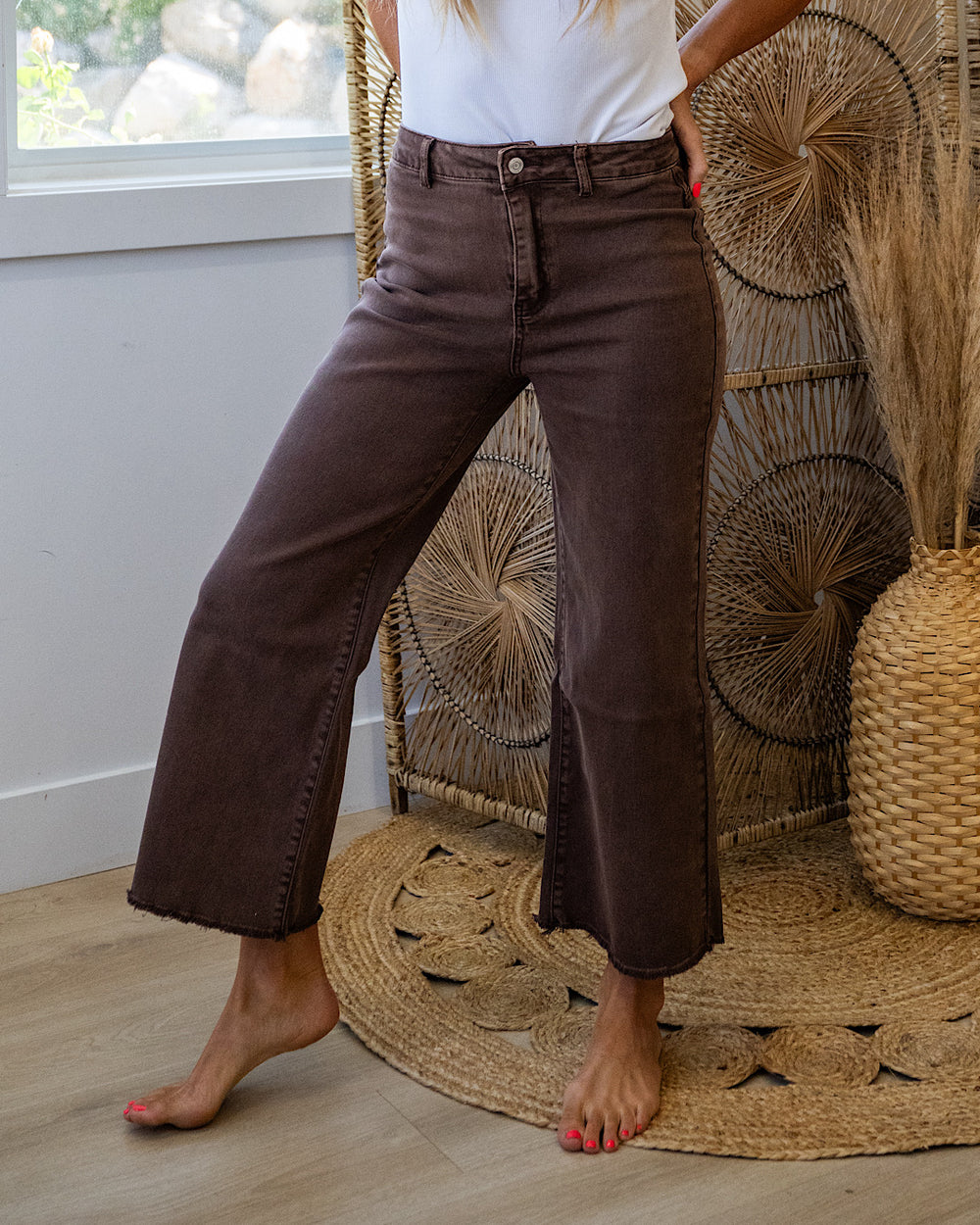 NEW! Mae Wide Leg Cropped Jeans - Mahogany Zenana