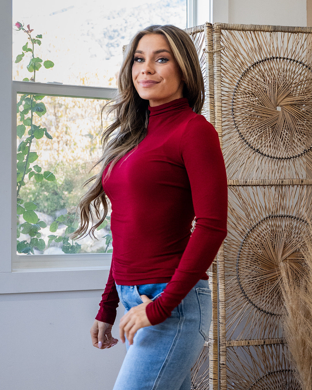 Meg Micro Ribbed Turtleneck Top - Burgundy Zutter