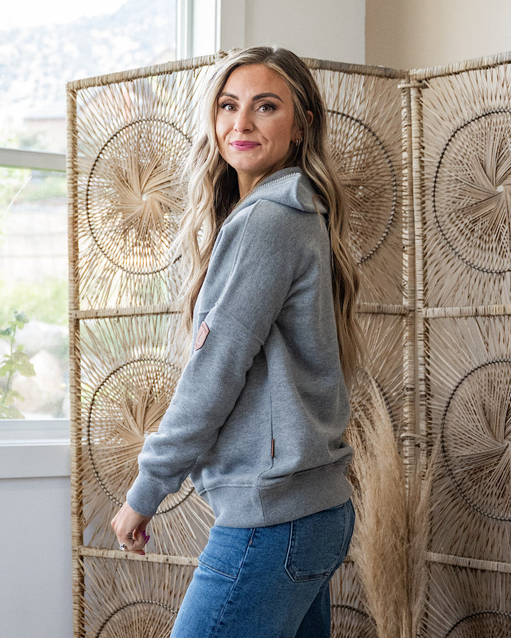 NEW! Wanakome Padma Half Zip Sweatshirt - Dark Heather Gray Wanakome