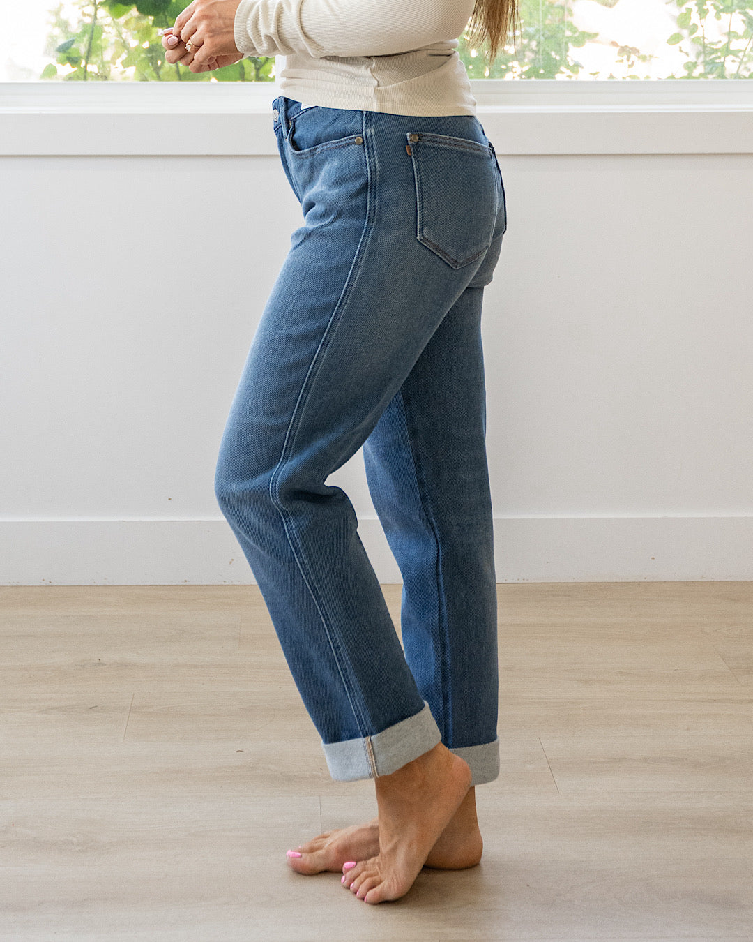 NEW! Judy Blue Corrine Roll Hem Boyfriend Jeans