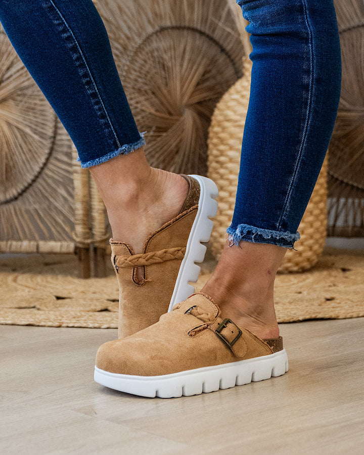 NEW! Very G Cali Slides - Sand