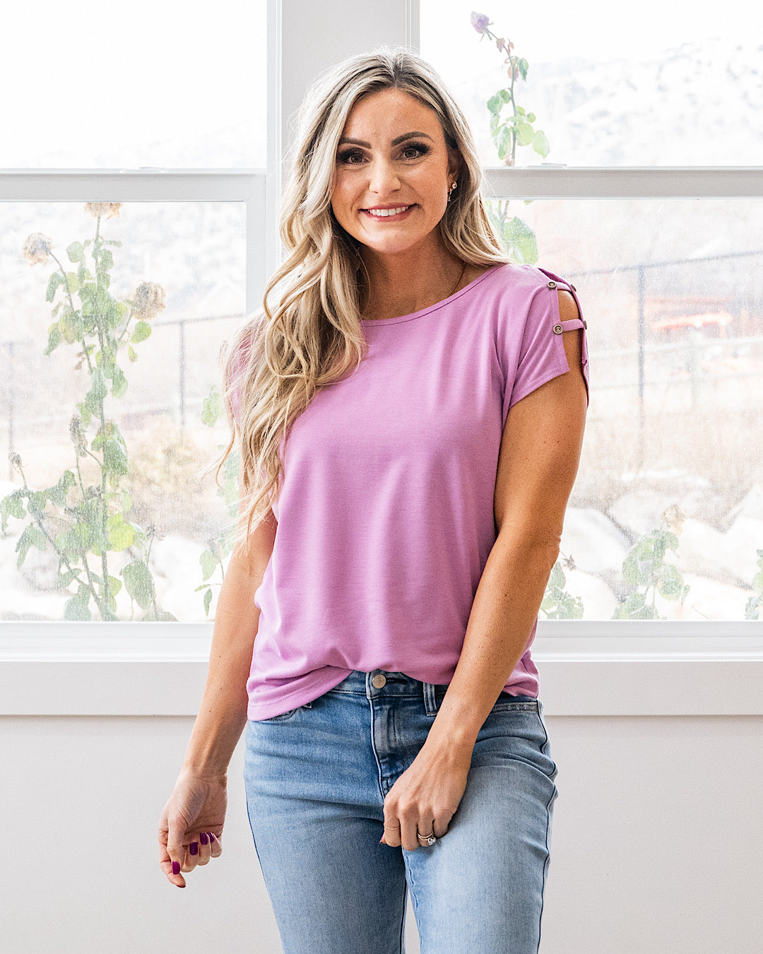 NEW! Can You See Me Caged Sleeve Detail Top - Lilac Staccato