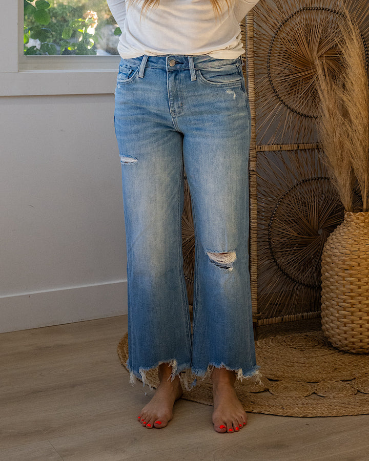 NEW! Lovervet Kaylee Distressed Wide Leg Jeans Vervet