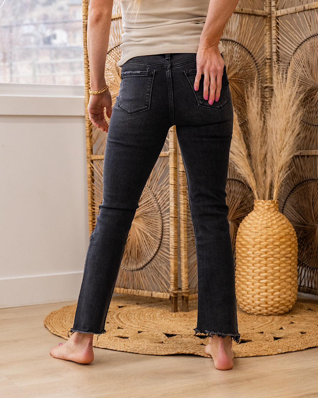 NEW! Vervet Think About It Fray Hem Crop Flare Jeans - Faded Black Vervet