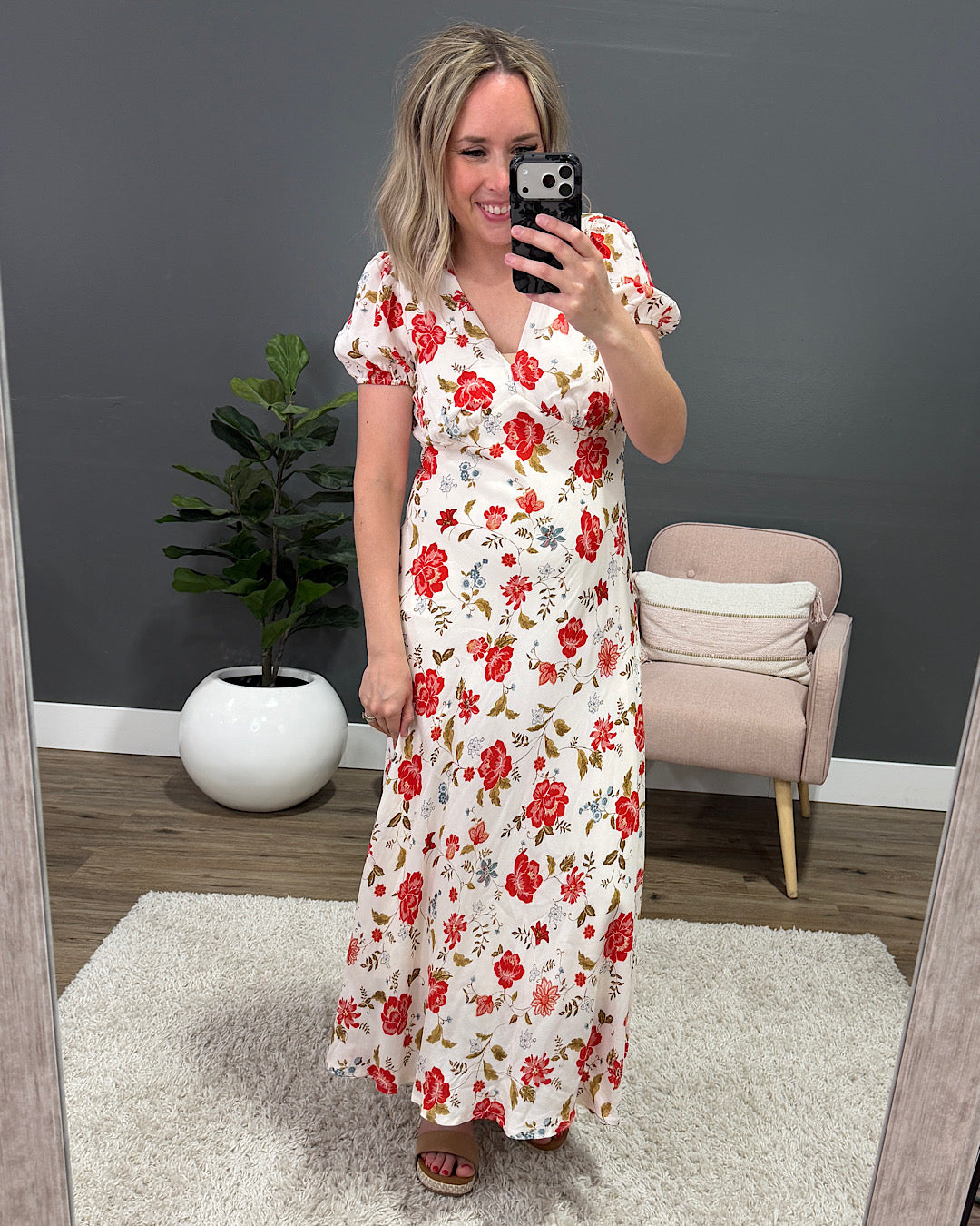 NEW! Olivia Floral V Neck Midi Dress Mine