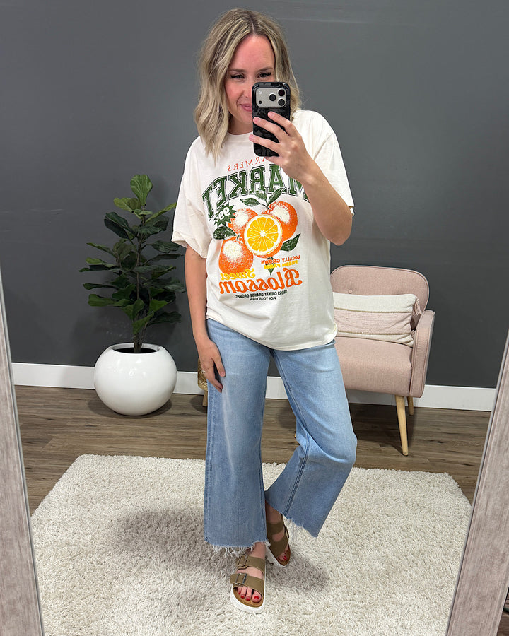 NEW! Farmer's Market Blossom Tee - Ivory Tres Bien