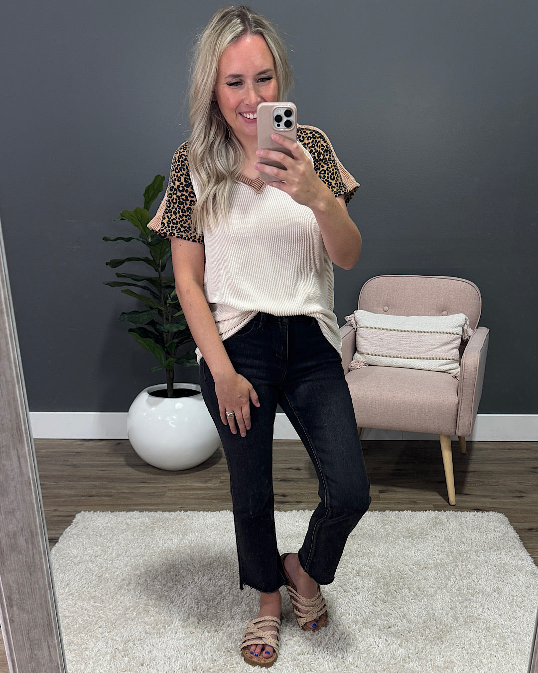 Robin Corded V Neck Top with Leopard Detail - Oat Lovely Melody