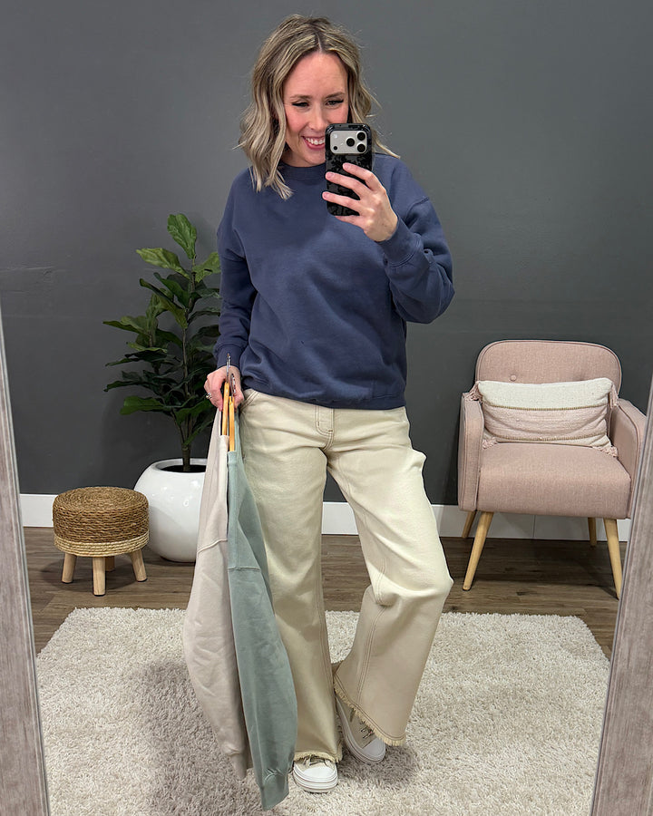 NEW! The Go To Fleece Crewneck Sweatshirt - Beige Reflex