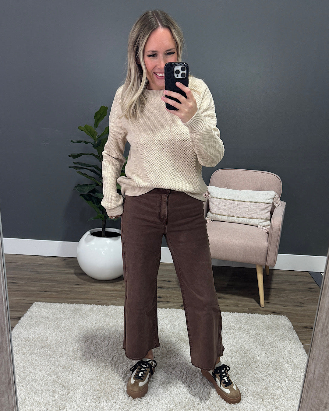 NEW! Mae Wide Leg Cropped Jeans - Mahogany Zenana