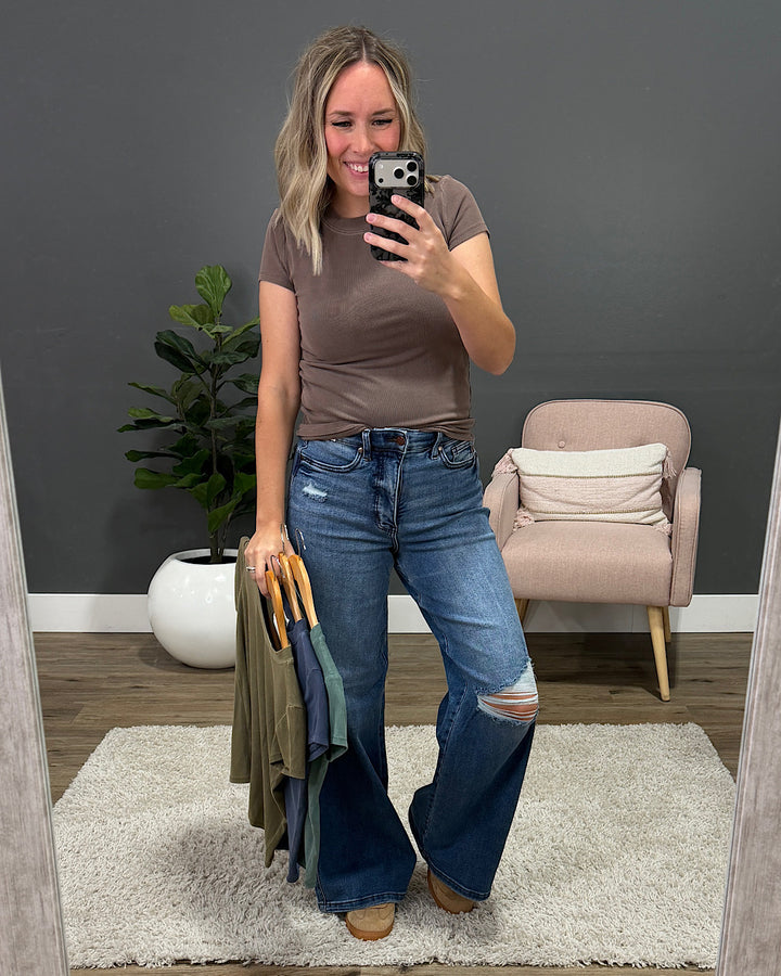 NEW! Cassidy Short Sleeve Ribbed Top - Dark Olive