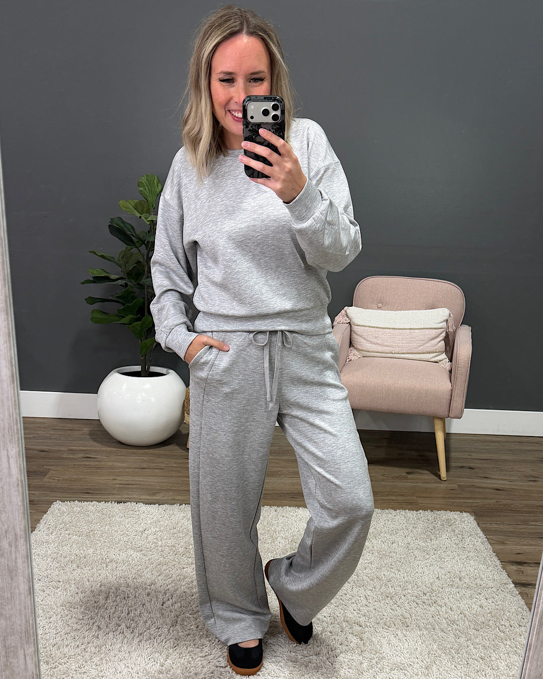 NEW! Nova Scuba Fabric Wide Leg Pants - Heather Gray Double Zero