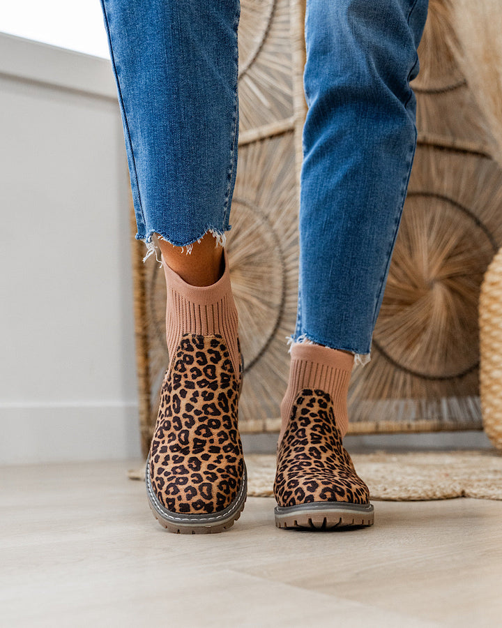 Corkys Cabin Fever Bootie - Tan Leopard