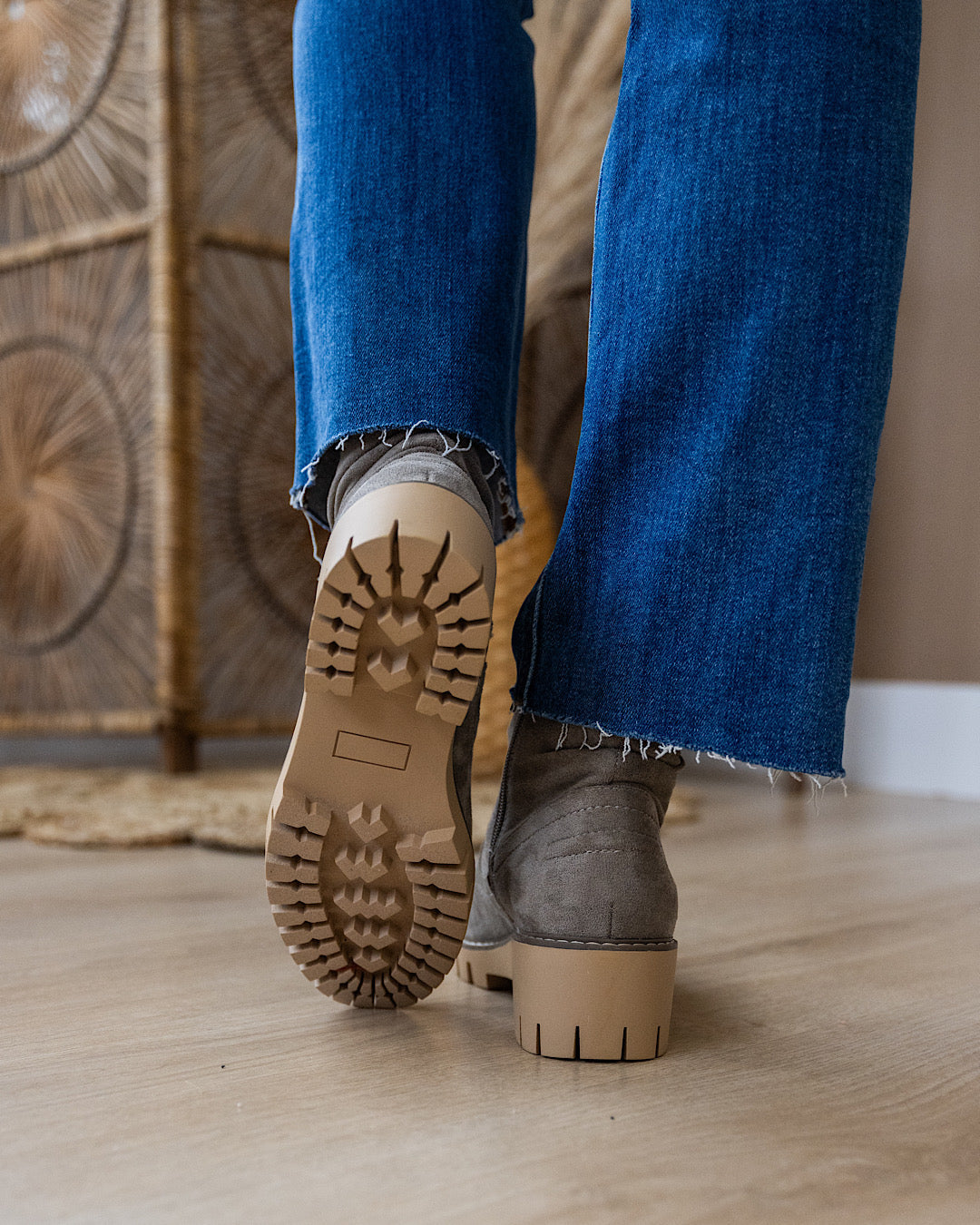 Very G Dashing Boots - Gray