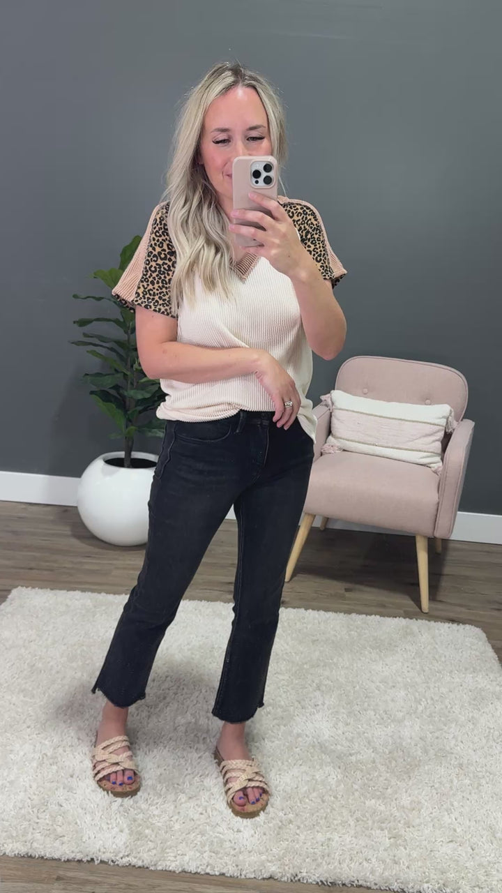 Robin Corded V Neck Top with Leopard Detail - Oat Lovely Melody