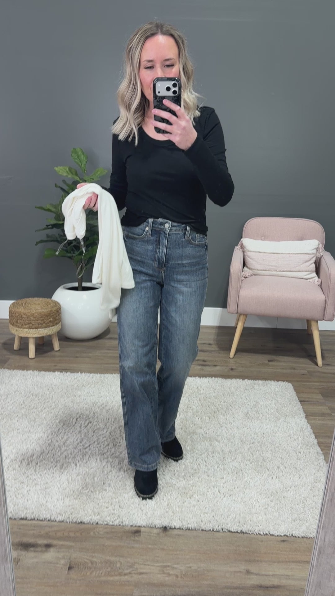 NEW! Jess Long Sleeve Knit Scoop Neck Top - Ivory Be Cool