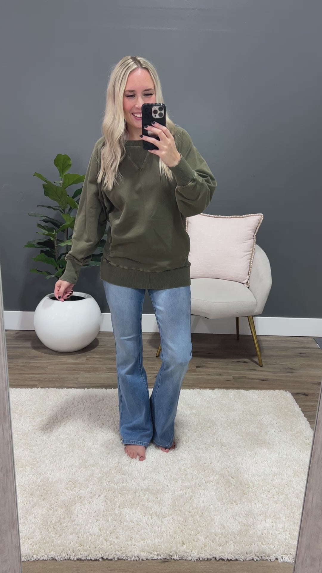 Girlfriend Crewneck Sweatshirt - Dark Olive