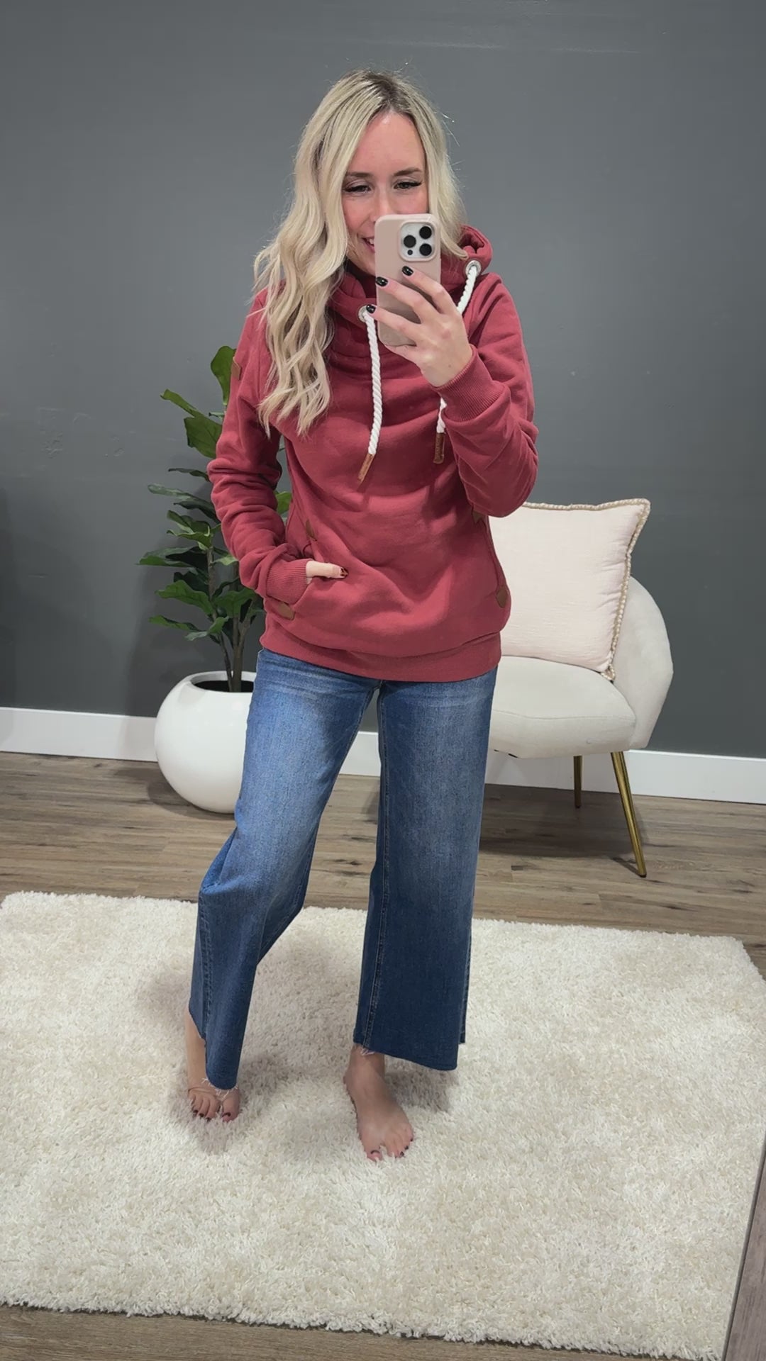 Wanakome Artemis Hoodie - Rustic Red Wanakome