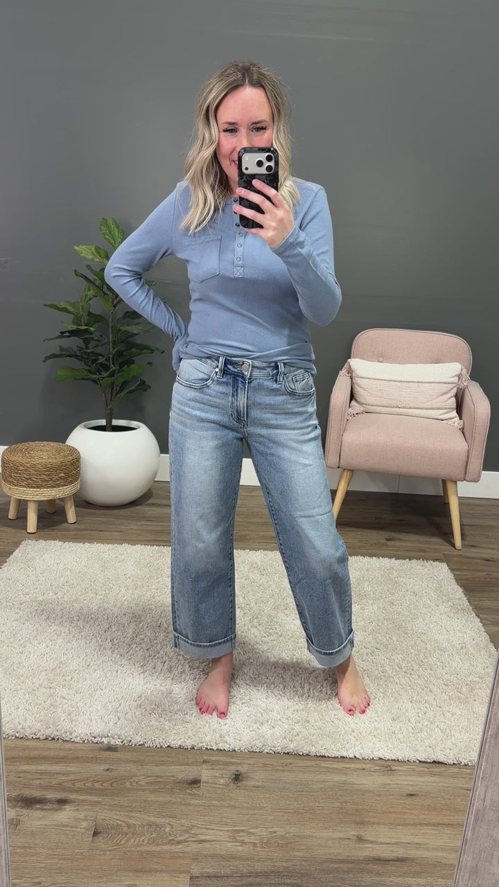 NEW! Risen Rowan Non Distressed Boyfriend Jeans - Light Wash Risen